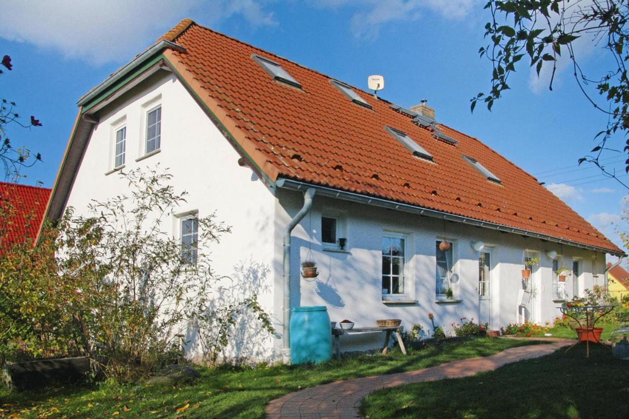 Xxl Ferienhaus Mit Sauna In Upost Warrenzin Ngoại thất bức ảnh
